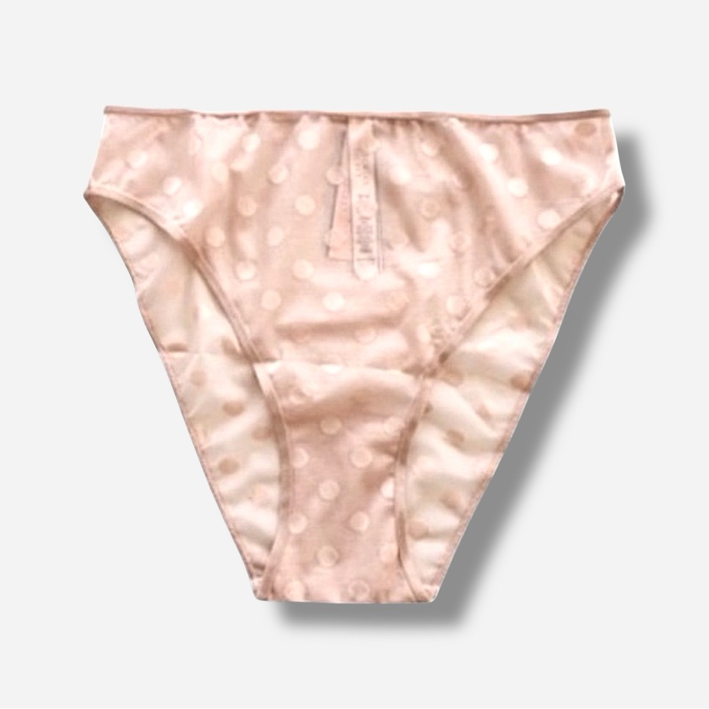 🌸New🌸 Medium Victoria’s Secret high leg cheeky panty
